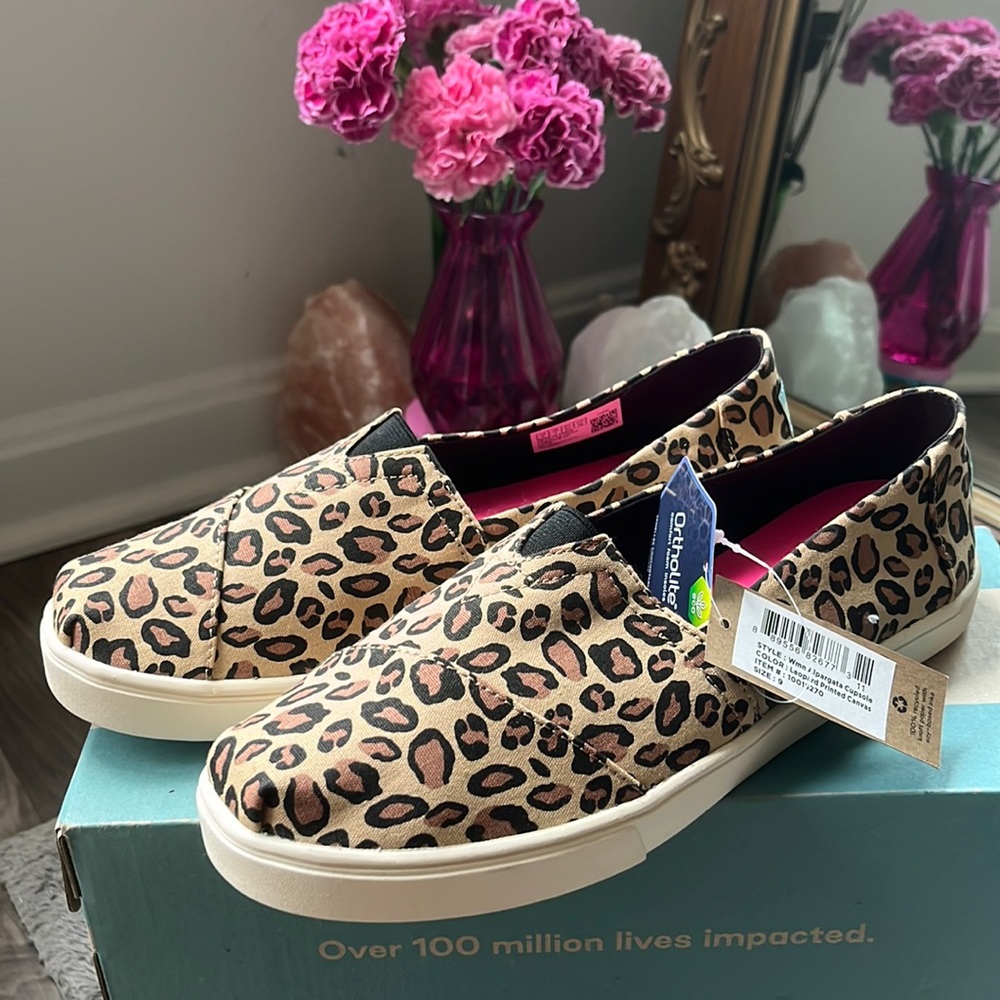 Toms Alpargata Leopard Print Canvas slide on shoes